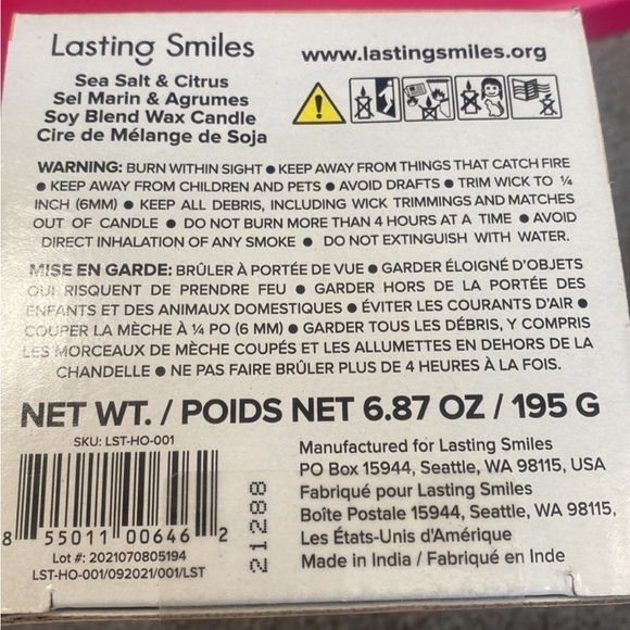 Lasting Smiles Sea Salt & Citrus Candle - Picture 3 of 6